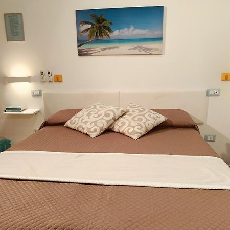 Villa Santa Lucia San Benedetto del Tronto Bagian luar foto